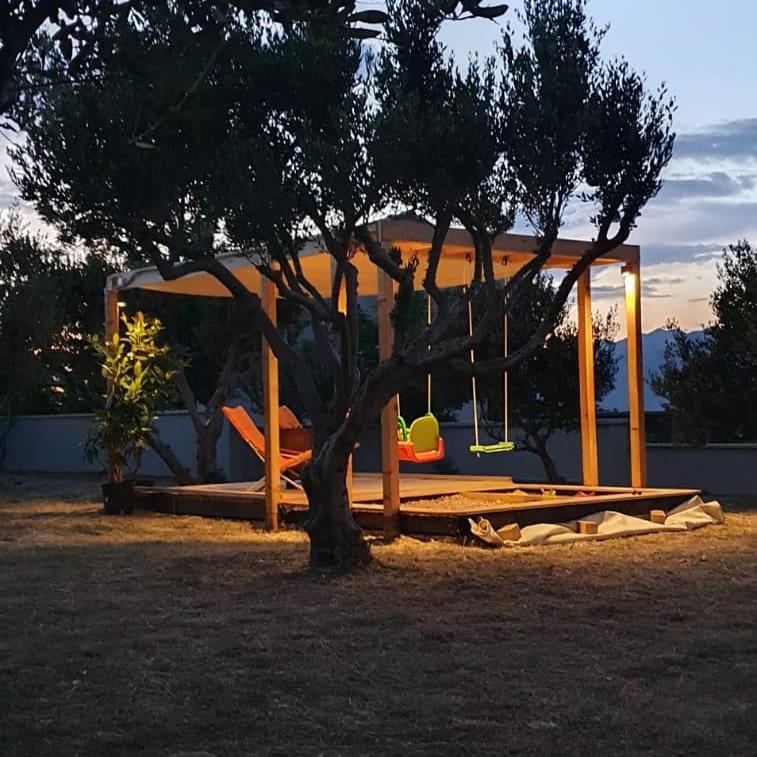 Apartman Petar Ražanac Exterior foto